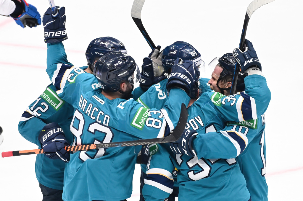 хк сочи динамо мн 31 января. мхк динамо максим 86. хоккей динамо москва северсталь. динамо минск северстал. хк динамо москва войнов вячеслав.