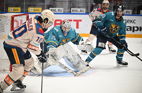 Серию с “Драконами” начали с поражения