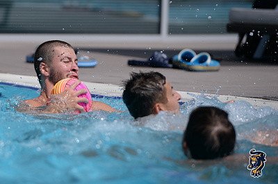 2018-19, предсезонка – водное поло и эстафета в Sport Inn