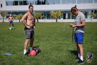 2018-19, предсезонка – городок в Sport Inn