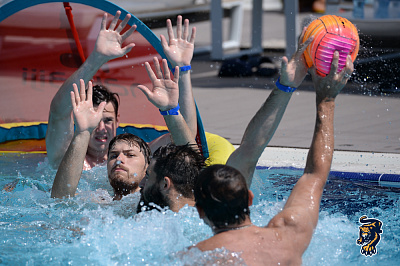 2018-19, предсезонка – водное поло и эстафета в Sport Inn