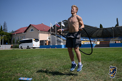 2018-19, предсезонка – городок в Sport Inn