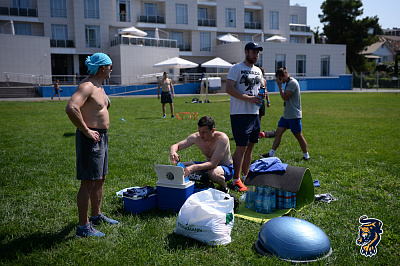 2018-19, предсезонка – городок в Sport Inn