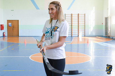 Хоккейная физкультура в школах №66 и №57